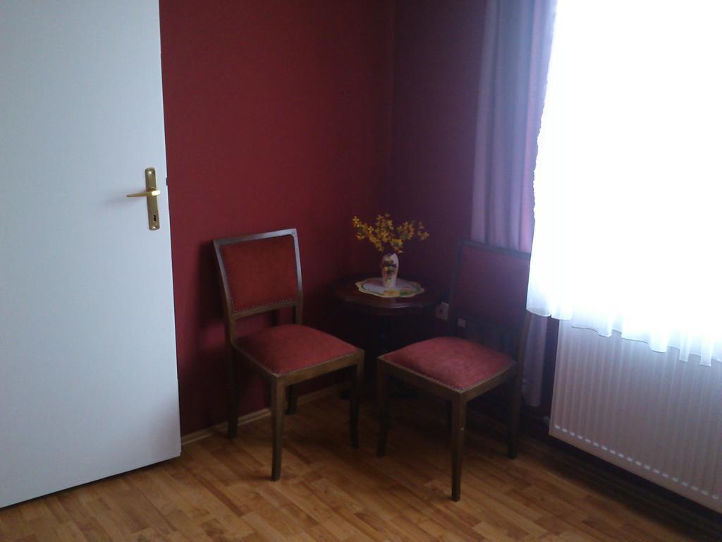 Agávé Apartman Sárvár Quarto foto